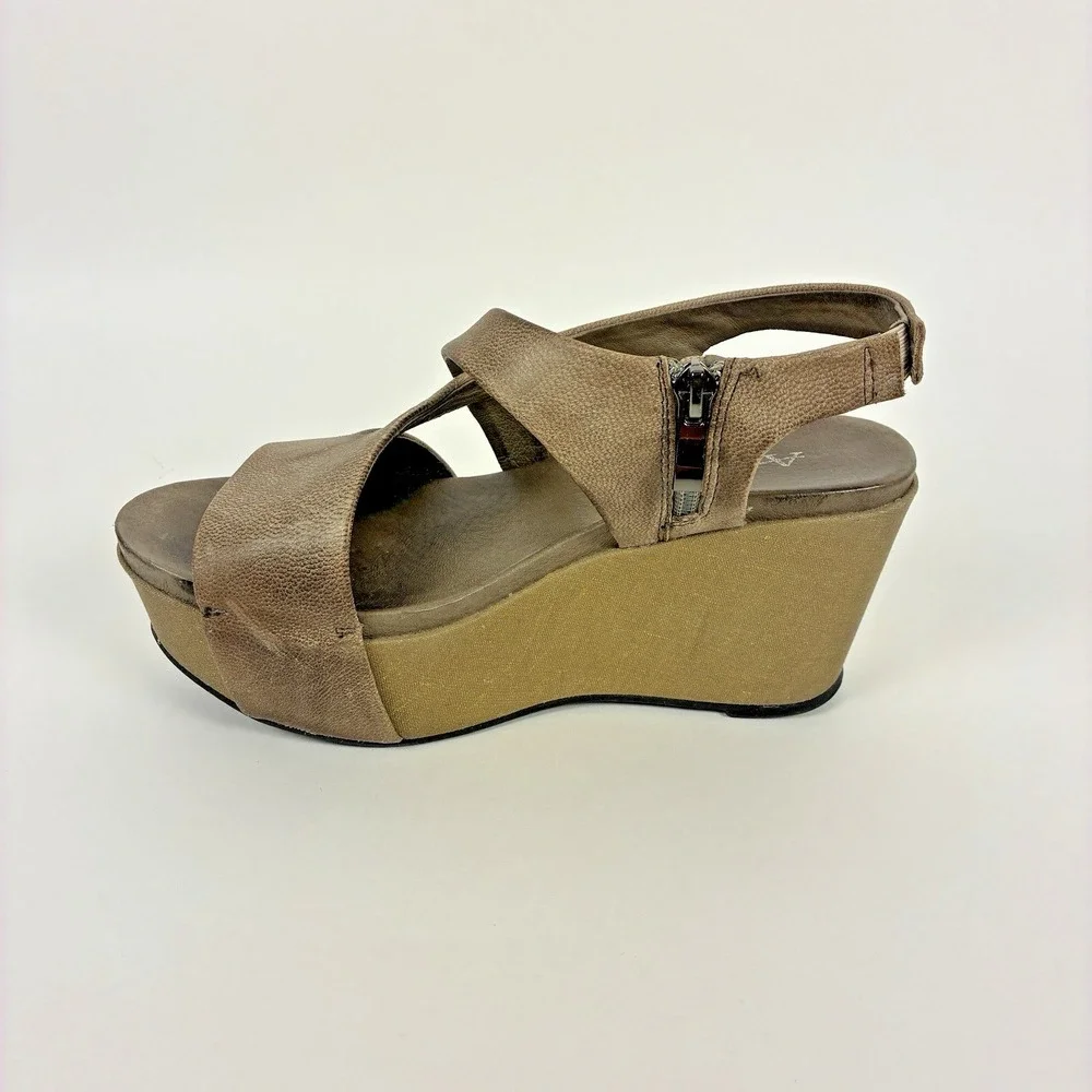 Antelope H43 Kaya Women's Metallic Taupe Leather Wedge Sandal EU 37 US 6.5